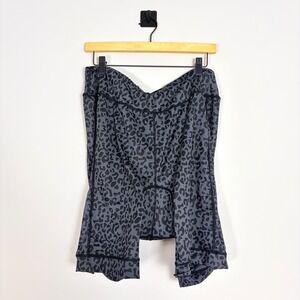 ZOIC Women's Barely There Liner Black Cheetah Cycling Shorts‎ Tights Bottoms 2x